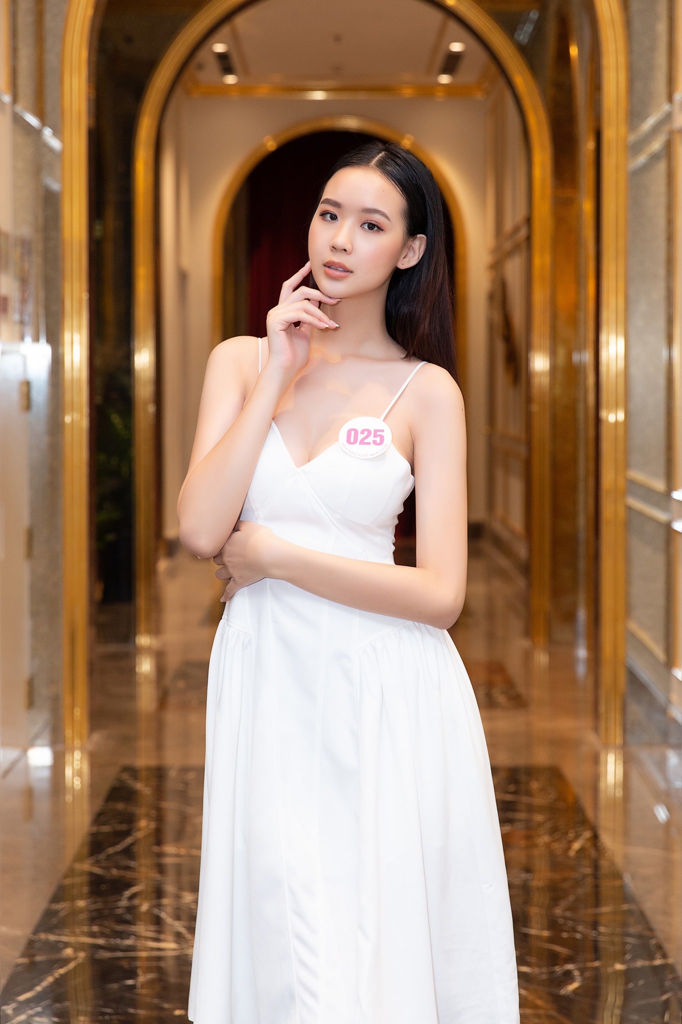 Người đẹp sở hữu IELTS 8.0 vào thẳng Top 20 Miss World Vietnam
